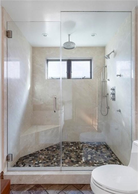 929 Lake St, Venice, CA 90291 - bathroom featuring toilet and a shower stall