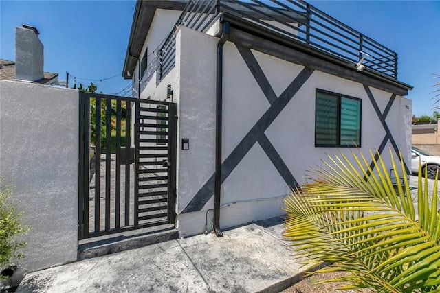 17465 Tuscan Dr, Granada Hills, CA 91344 - view of gate
