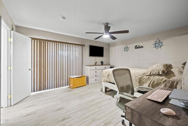 1531 Lakehurst St, Oxnard, CA 93030 - home office featuring ceiling fan and wood finished floors