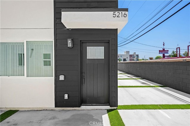 5218 Auckland Ave, Toluca Lake, CA 91601 - view of doorway to property
