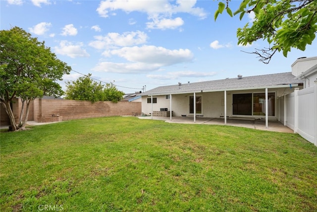 17148 Stare St, Northridge, CA 91325 - view of yard with a patio