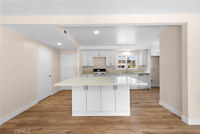 5852 Raphael Dr, Huntington Beach, CA 92649 - photo 9