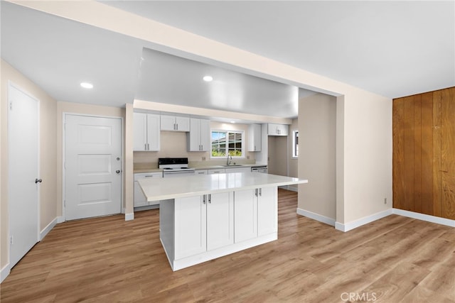 5852 Raphael Dr, Huntington Beach, CA 92649 - photo 10