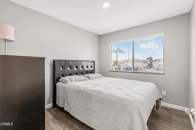 124 N Driskill St, Oxnard, CA 93030 - bedroom featuring wood finished floors and baseboards