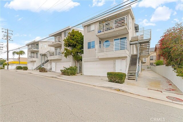 726 5th St, Hermosa Beach, CA 90254