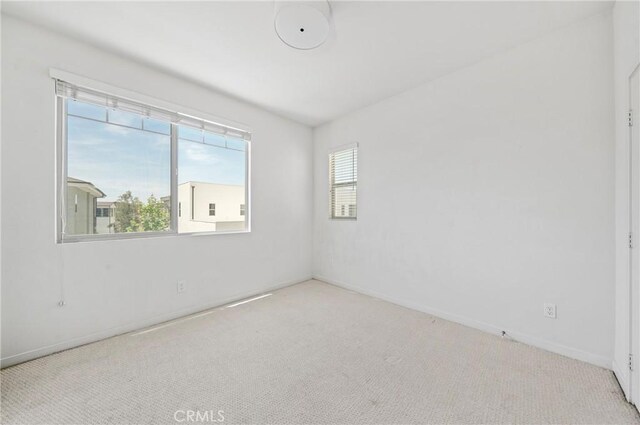 143 Frame, Irvine, CA 92618 - carpeted empty room with baseboards