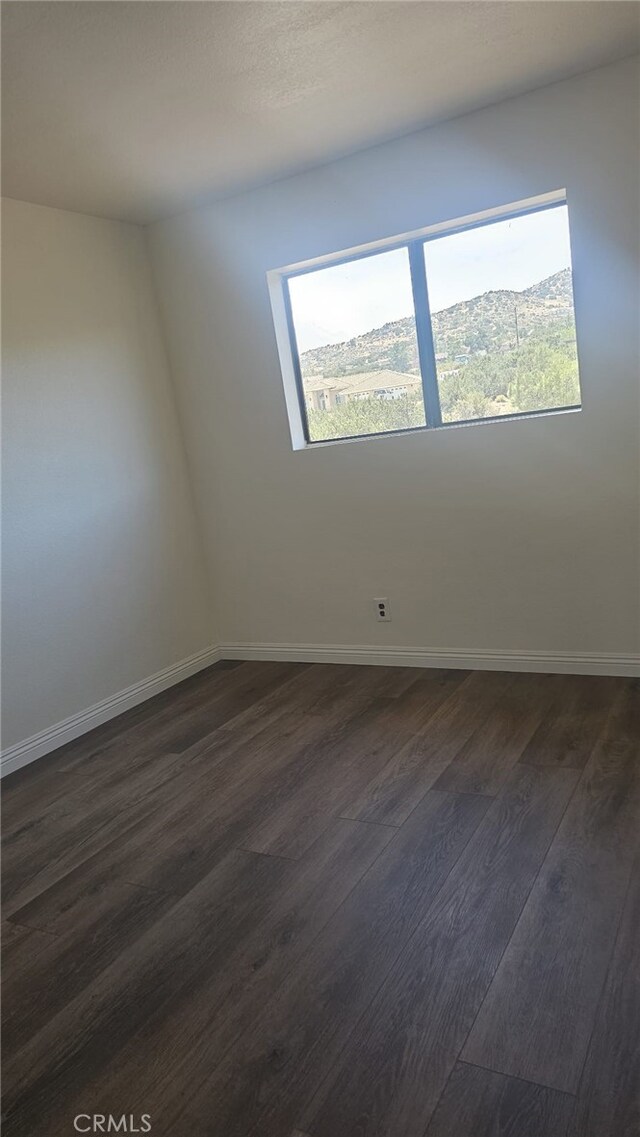 2910 Silver Ridge Dr, Pinon Hills, CA 92372 - photo 17
