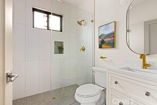 4958 Highland View Ave, Los Angeles, CA 90041 - full bathroom featuring tiled shower, toilet, and vanity