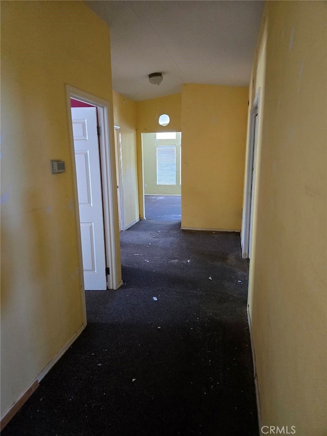 36255 Grapevine Canyon Rd, Ranchita, CA 92066 - corridor featuring lofted ceiling, baseboards, and carpet flooring