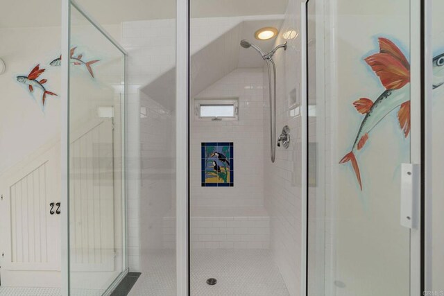 398 Aliso St, Ventura, CA 93001 - bathroom with a shower stall