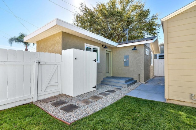 444547 N 42nd St, San Diego, CA 92116 - view of patio / terrace featuring a gate