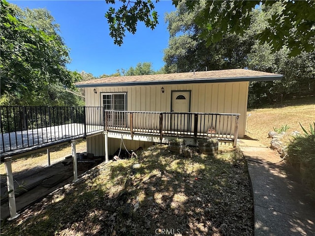 20853 Lyons Bald Mountain Rd, Sonora, CA 95370 - view of front of house featuring a deck