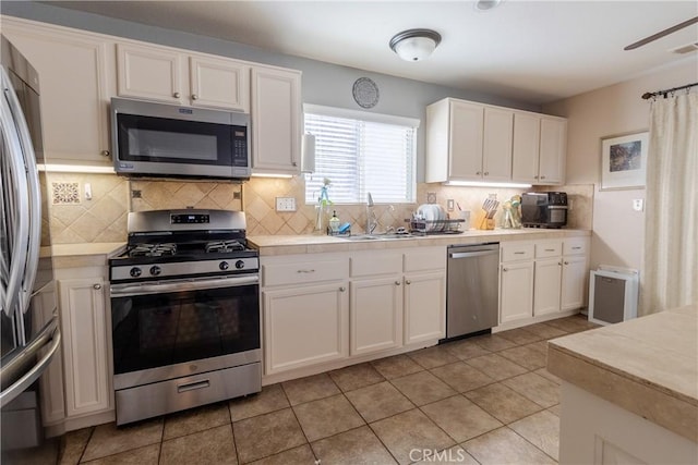 28688 Lavatera Ave, Murrieta, CA 92563 - photo 14