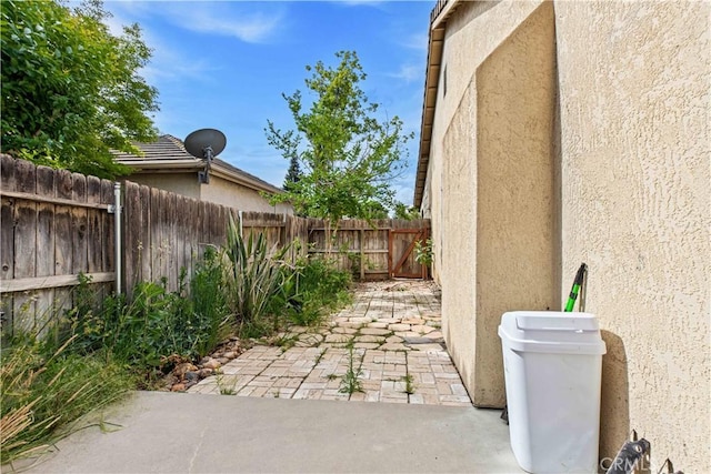 1457 Quiet Ct, Merced, CA 95340 - view of patio / terrace