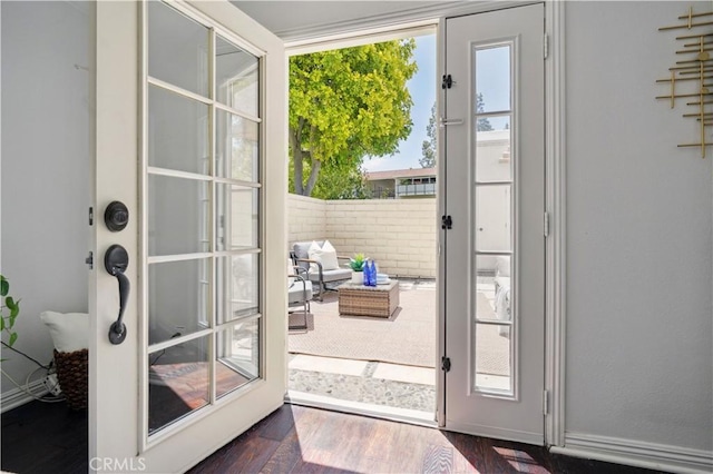 2383 Via Mariposa W Unit C, Laguna Woods, CA 92637 - doorway with dark wood-style flooring