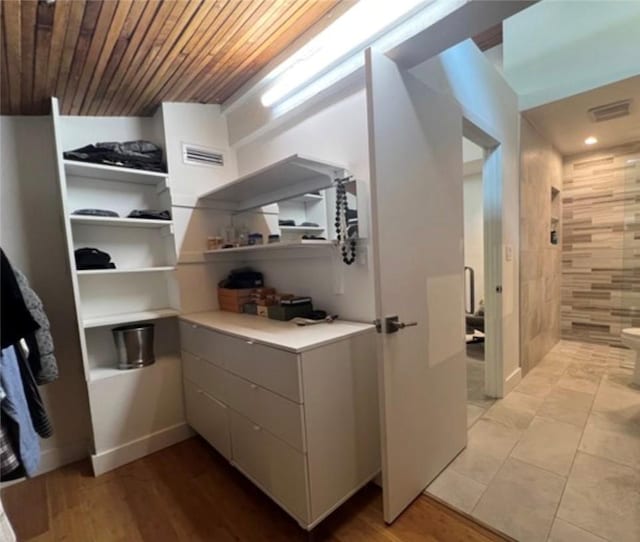 5460 White Oak Ave Unit A305, Encino, CA 91316 - view of spacious closet