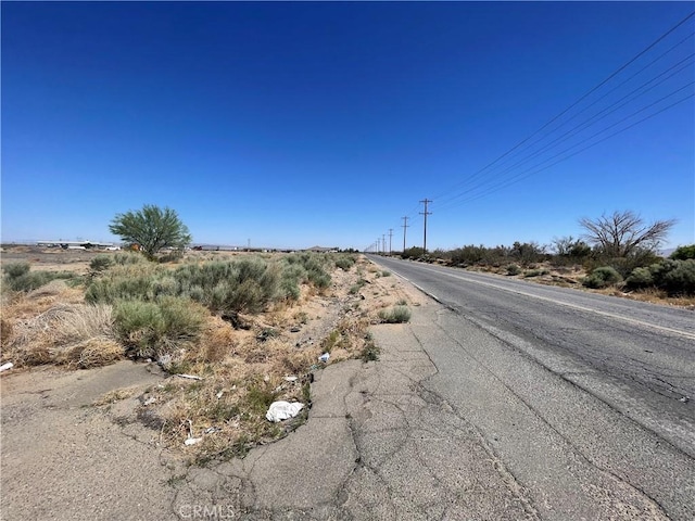 11252 Cactus Rd, Adelanto, CA 92301 - view of asphalt road