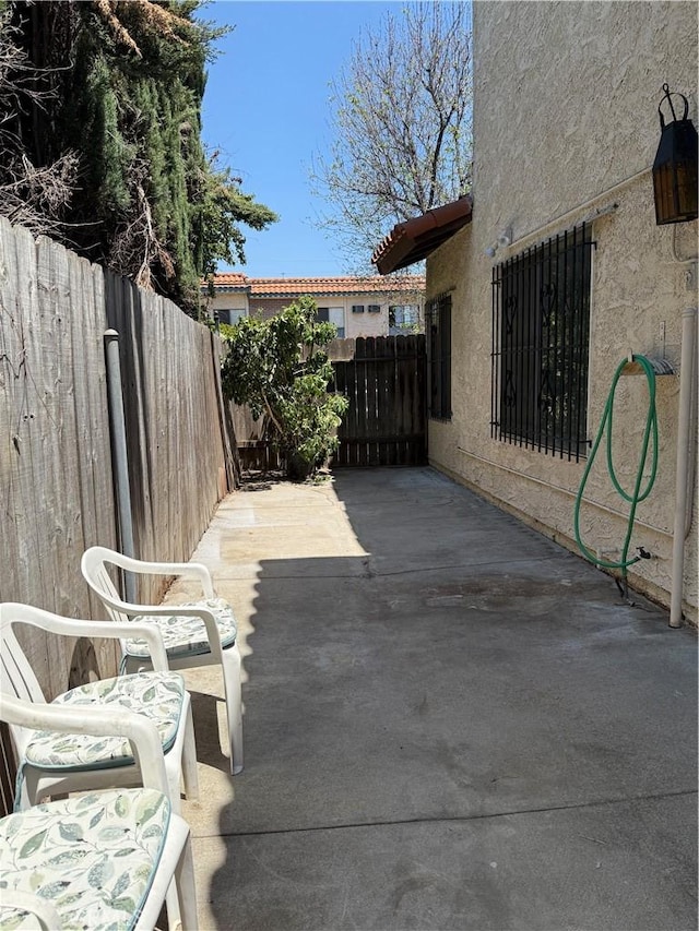 9025 Willis Ave Unit 141, Panorama City, CA 91402 - view of patio / terrace