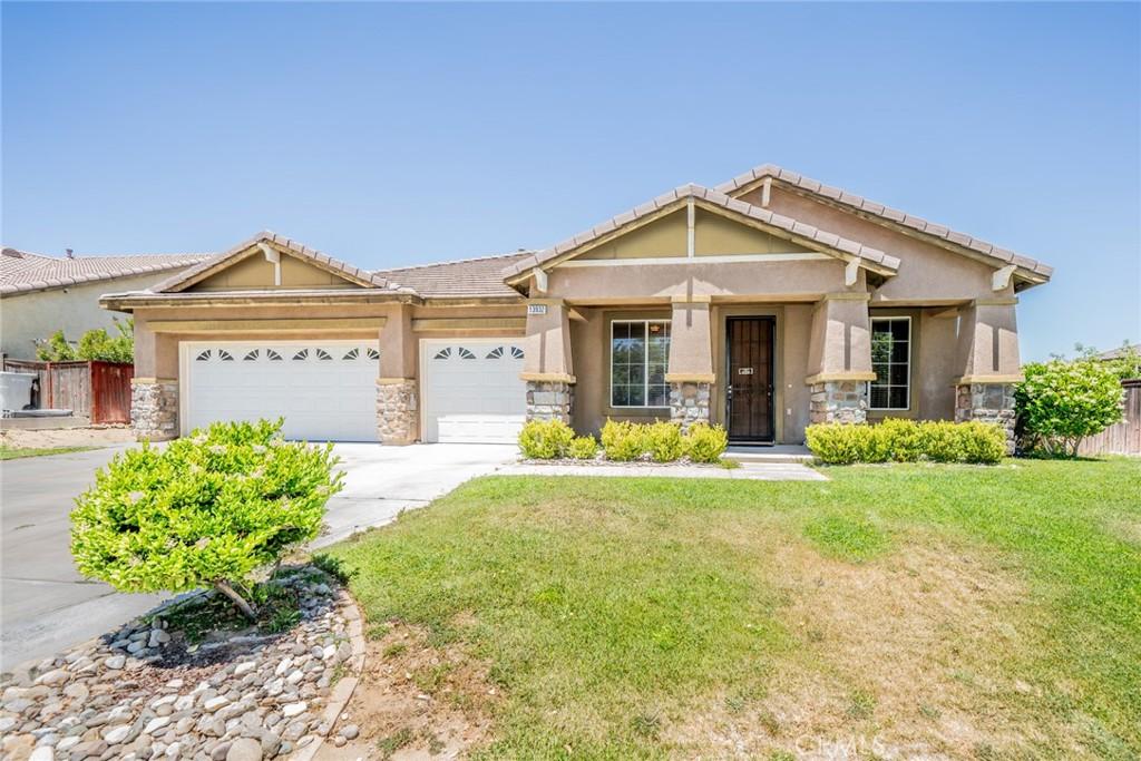 13932 Pinellia St, Hesperia, CA 92344 - photo 1