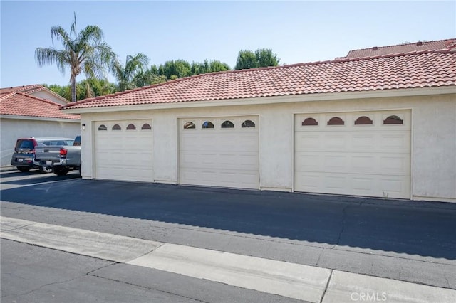 1542 E Alluvial Ave Unit 258, Fresno, CA 93720 - view of garage