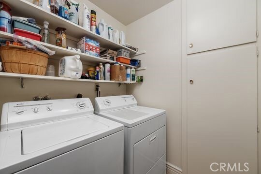 6741 Monero Dr, Rancho Palos Verdes, CA 90275 - laundry room with washer and dryer