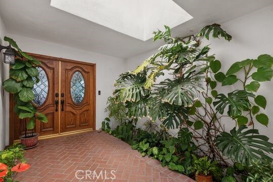 6741 Monero Dr, Rancho Palos Verdes, CA 90275 - view of property entrance