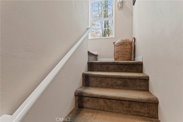 29613 Hook Creek Rd, Cedar Glen, CA 92321 - view of stairs