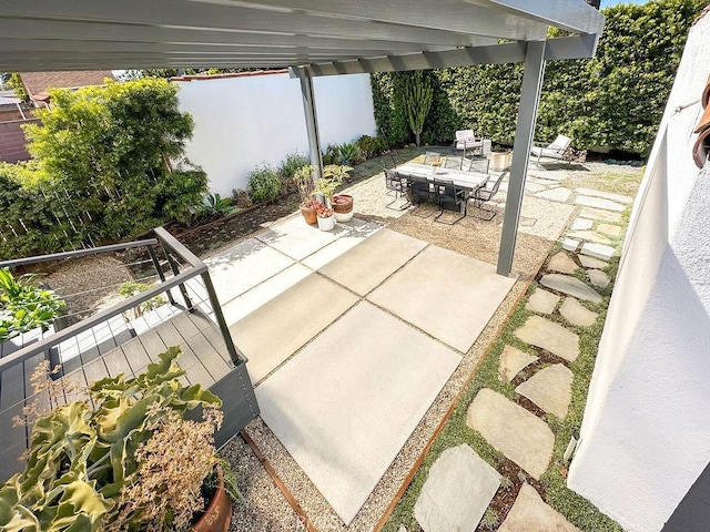 1927 W 84th Pl, Los Angeles, CA 90047 - view of patio / terrace with outdoor dining space