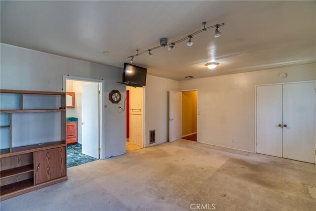 10049 Langdon, San Fernando, CA 91345 - photo 35