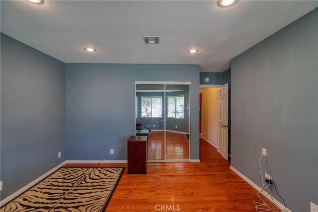 10049 Langdon, San Fernando, CA 91345 - photo 31