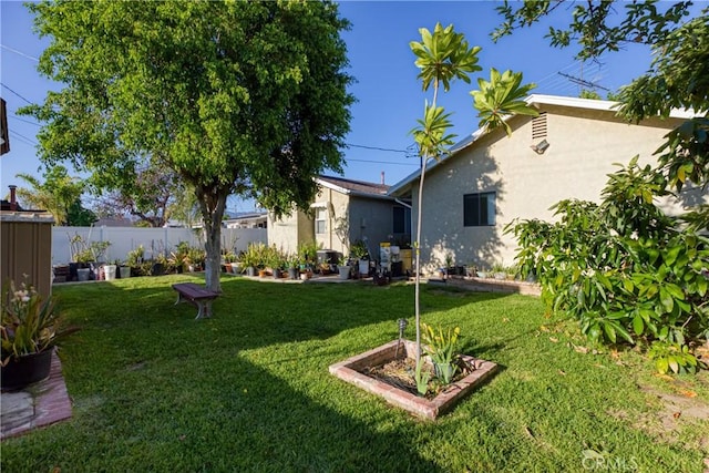 10049 Langdon, Mission Hills San Fernando, CA 91345 - view of yard
