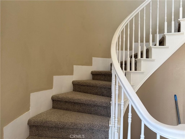 15620 Smoke Tree St, Hesperia, CA 92345 - view of stairway