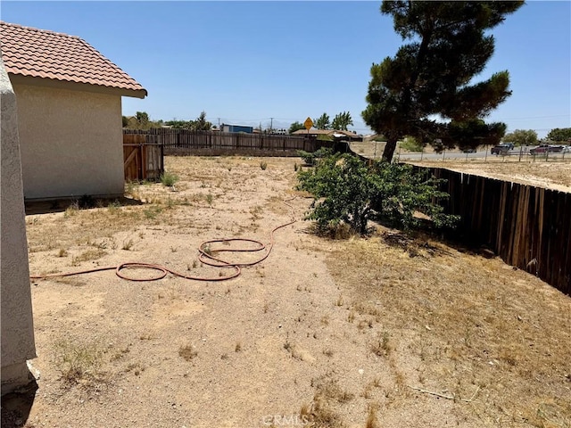 15620 Smoke Tree St, Hesperia, CA 92345 - view of fenced backyard