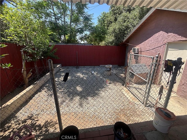 16739 Upland, Fontana, CA 92335 - view of fenced backyard