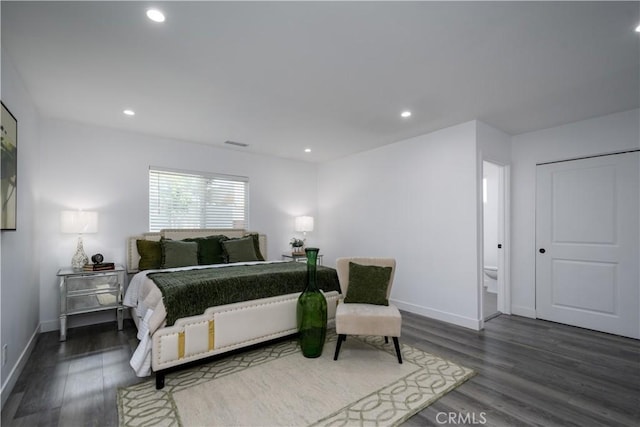 10806 S St Andrews Pl, Los Angeles, CA 90047 - bedroom with wood finished floors, baseboards, and recessed lighting