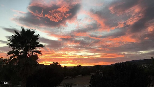 35135 Caprock Rd, Santa Clarita, CA 91390 - mountain view