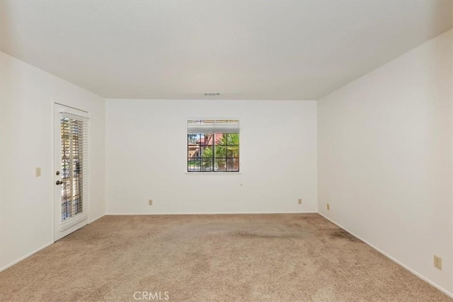 19126 Frances St, Apple Valley, CA 92308 - empty room featuring carpet