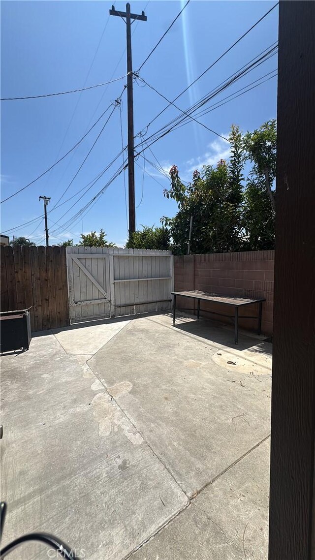 1314 E Sandalwood Ave, Anaheim, CA 92805 - photo 36