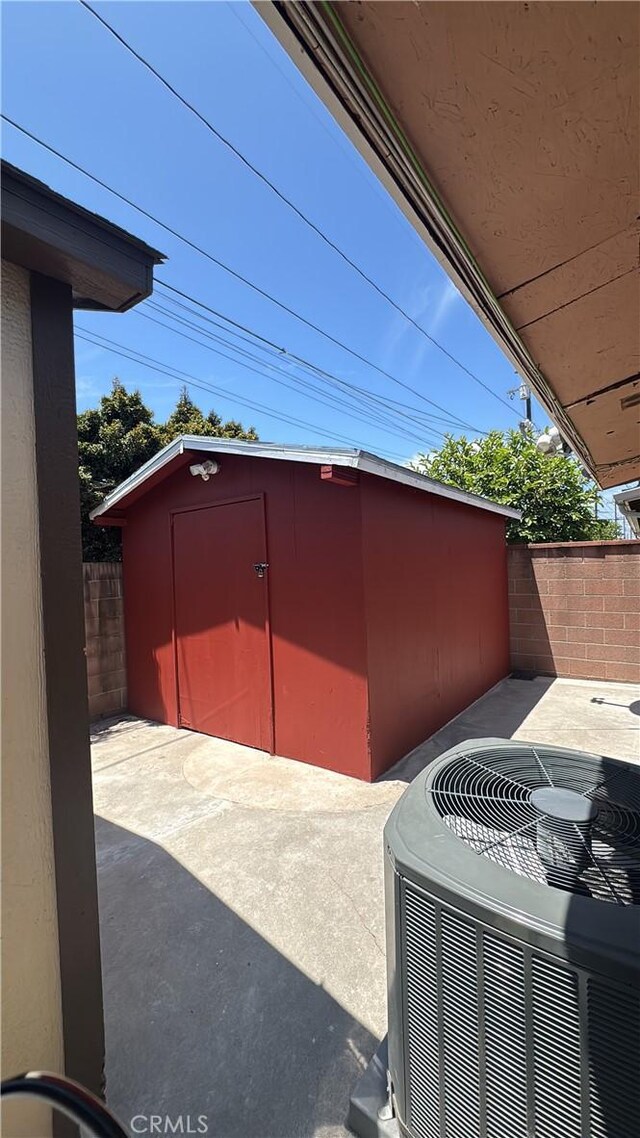 1314 E Sandalwood Ave, Anaheim, CA 92805 - photo 34