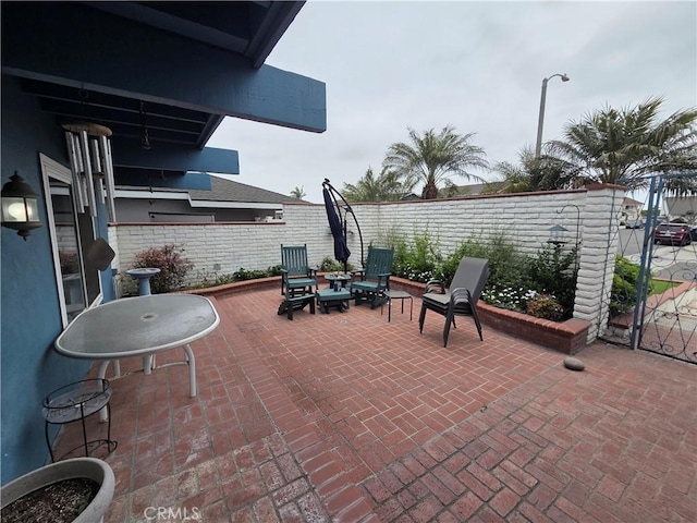 17352 Rob Roy Cir, Huntington Beach, CA 92647 - view of patio