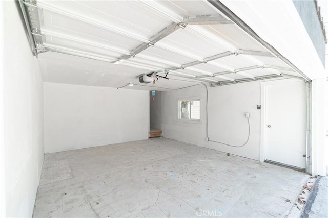 6751 7th Ave, Los Angeles, CA 90043 - garage with a garage door opener