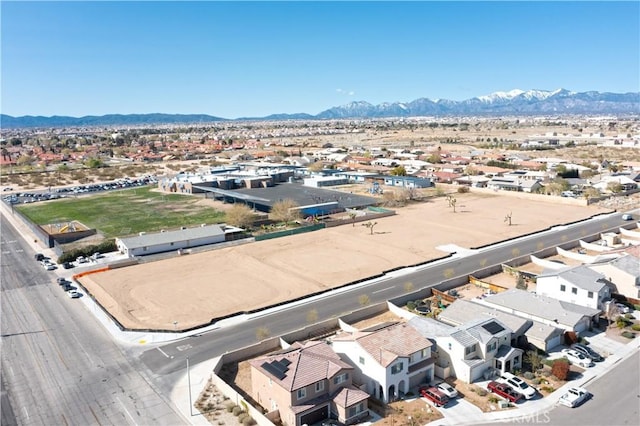 4 Valencia St, Hesperia, CA 92345