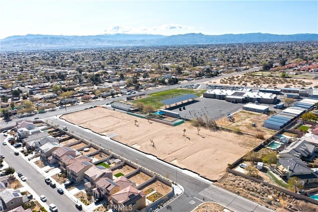 4 Valencia St, Hesperia, CA 92345
