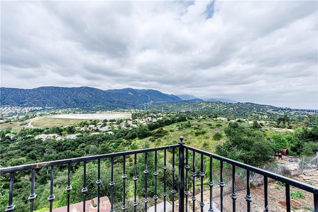 350 Roughrider Rd, La Verne, CA 91750 - view of mountain background