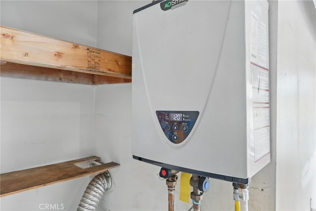 8121 Canby Ave Unit 4, Reseda, CA 91335 - detailed view of tankless water heater