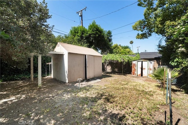 1424 E Vine Ave, West Covina, CA 91791 - view of yard