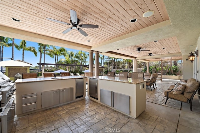 18976 Rockinghorse Ln, Huntington Beach, CA 92648 - photo 31