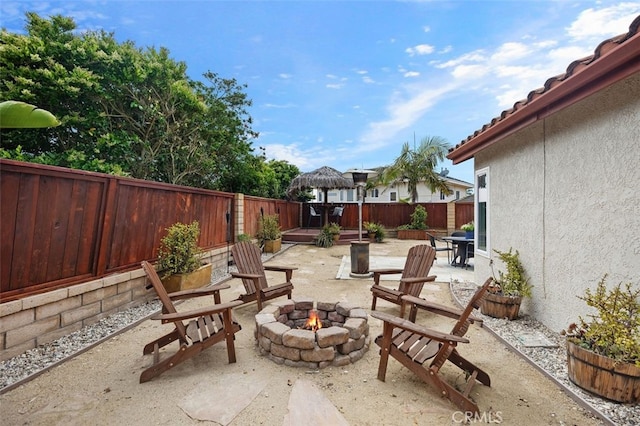 2818 Via Blanco, San Clemente, CA 92673 - fenced backyard with a fire pit, a gazebo, and a patio area