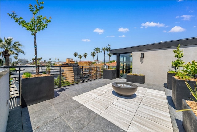 150 S Oak Knoll Ave Unit 103, Pasadena, CA 91101 - view of patio featuring a balcony