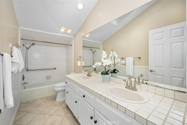 16282 Mandalay Cir, Huntington Beach, CA 92649 - photo 39